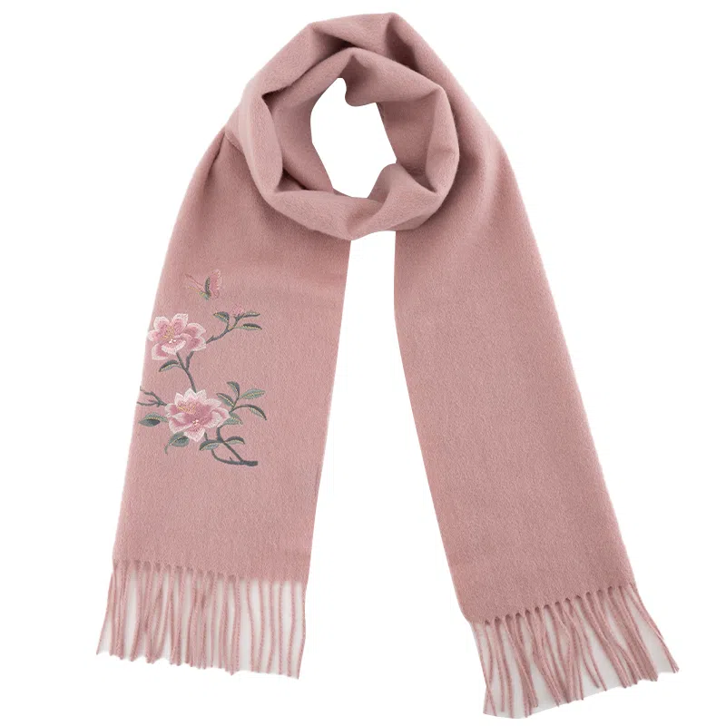 上海故事 秋冬福来系列绵羊毛加厚刺绣工艺流苏设计细腻柔软保暖礼盒包装 绒线围巾 女款