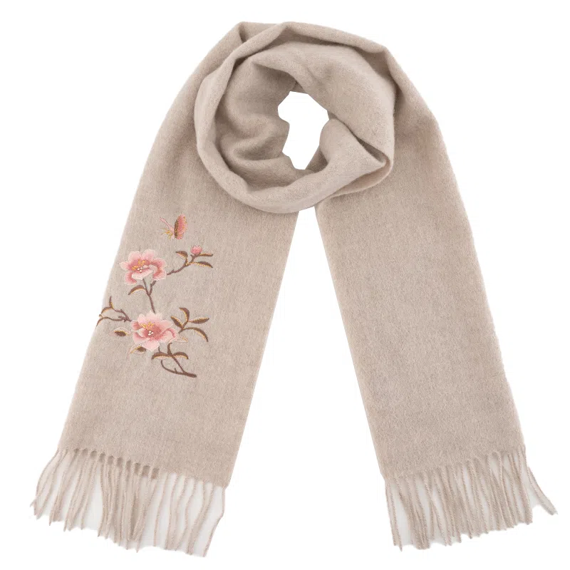 上海故事 秋冬福来系列绵羊毛加厚刺绣工艺流苏设计细腻柔软保暖礼盒包装 绒线围巾 女款