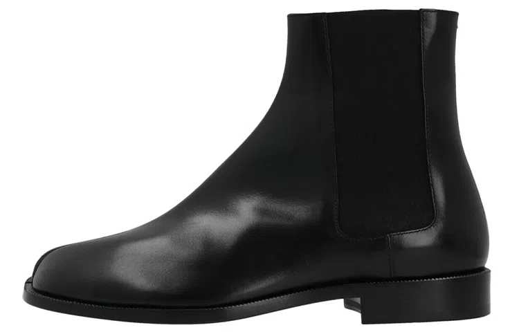 Maison Margiela Tabi Chelsea Boots Black