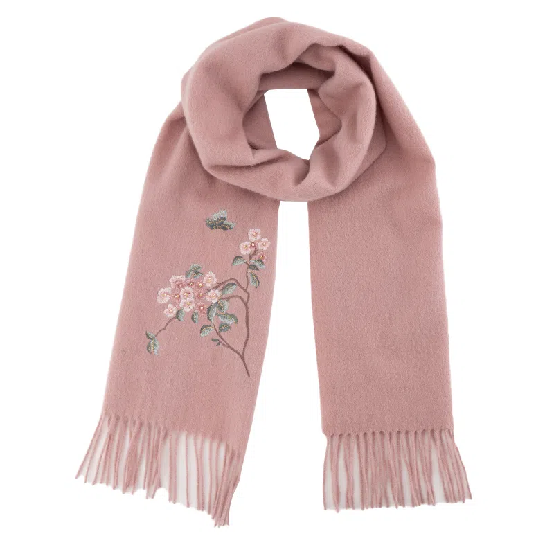 上海故事 秋冬福来系列绵羊毛加厚刺绣工艺流苏设计细腻柔软保暖礼盒包装 绒线围巾 女款