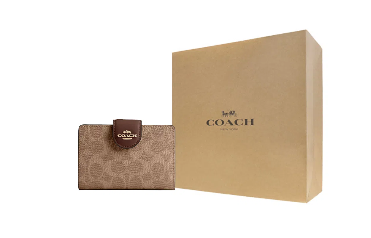 COACH SignatureCanvas 13