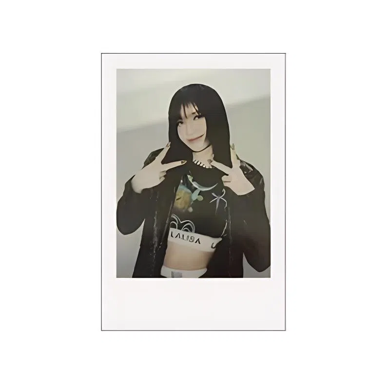 YG Entertainment LISA PB4.0 YG