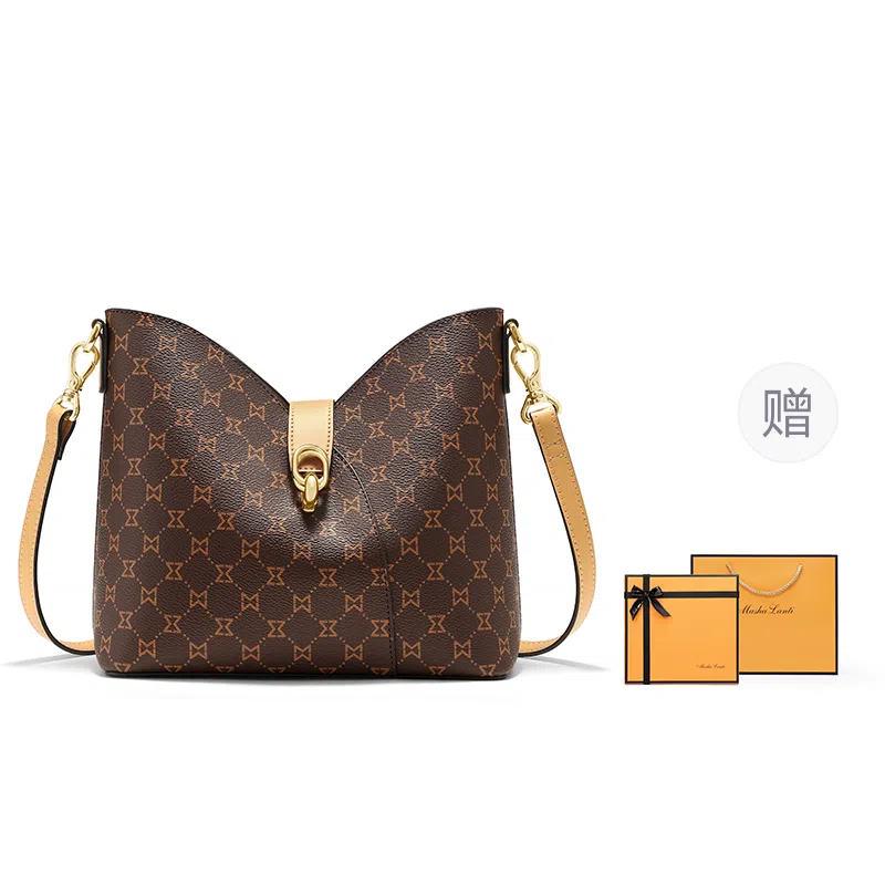 Mashalanti Vintage Classic PVC Shoulder Bag Deep Brown Cream