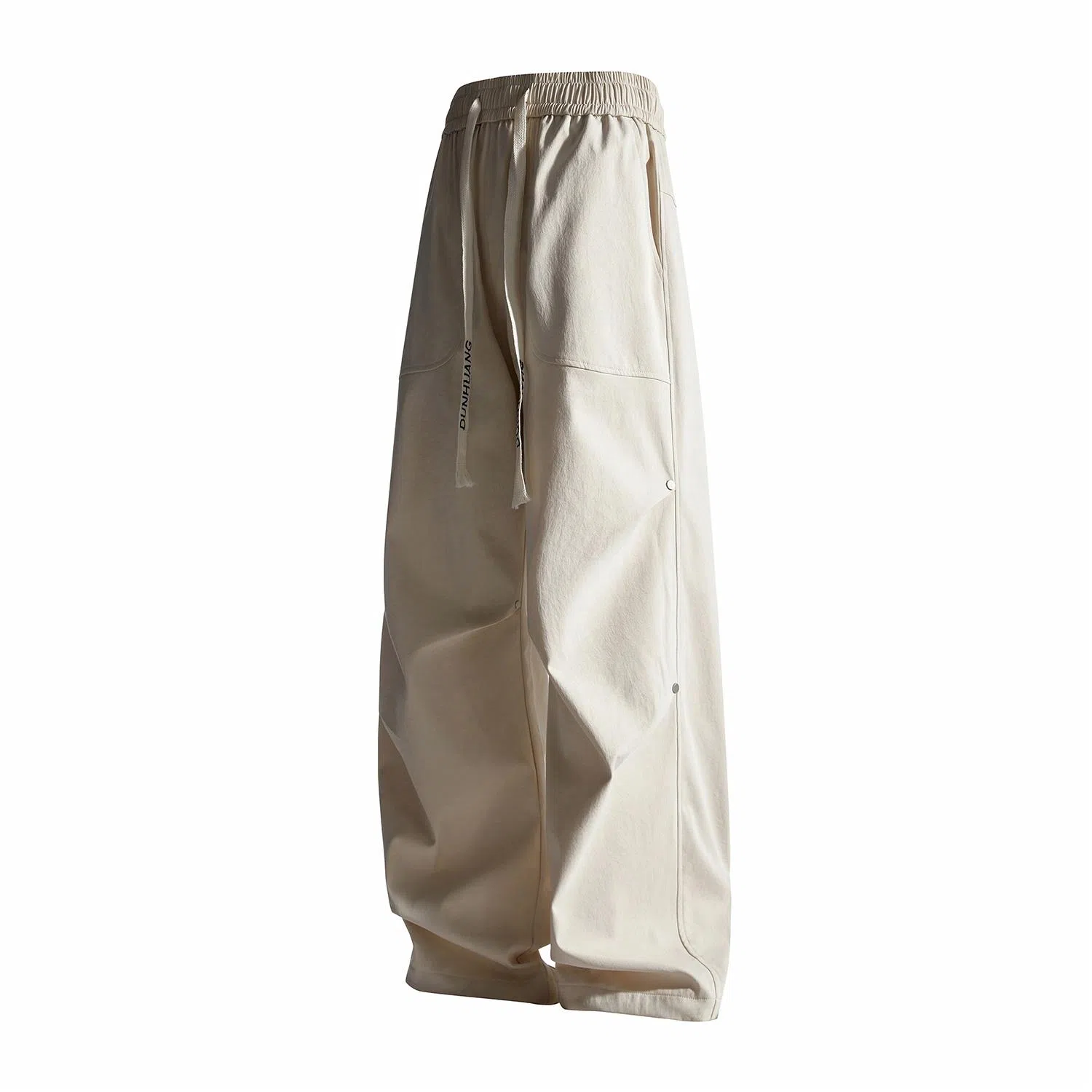 敦煌博物馆 美式嘻哈街头潮流宽松百搭大码直筒时尚铆钉褶皱垂感拖地可束脚休闲裤 男女同款