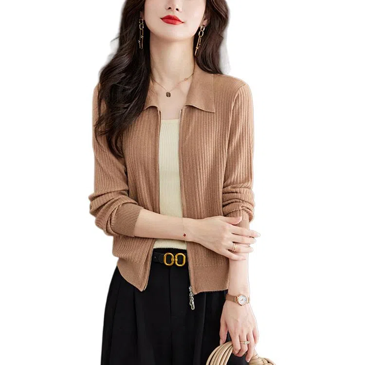 曲韩 气质翻领长袖针织衫 女款