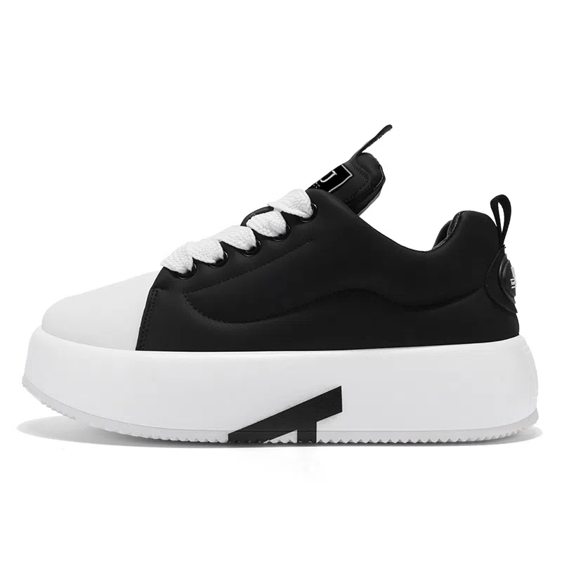 URBAN AUTHENTIC