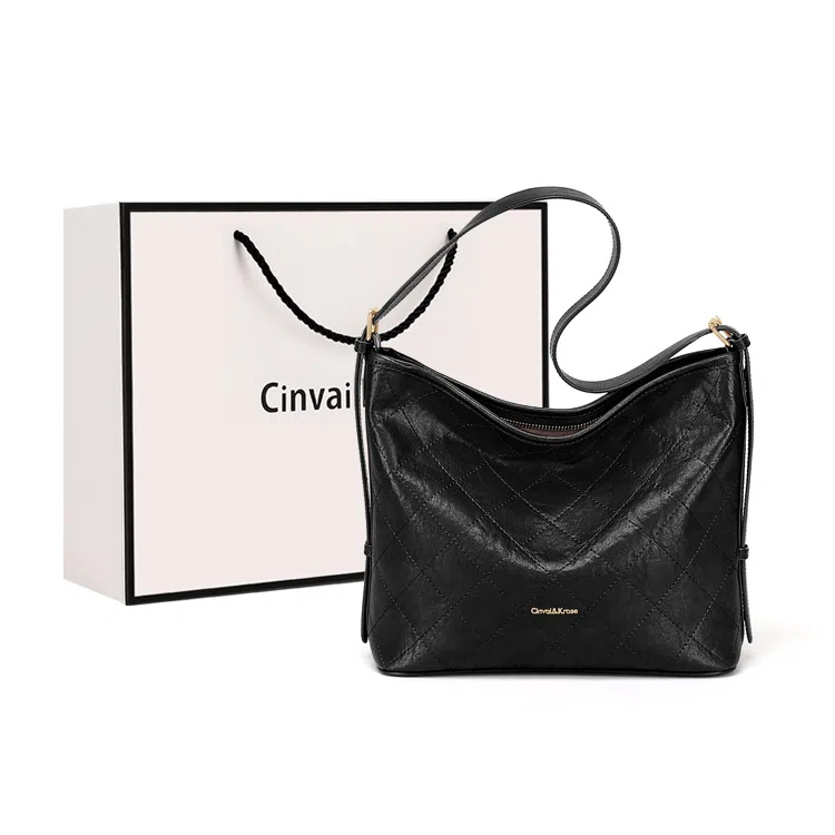 CinvaiKrose Tote