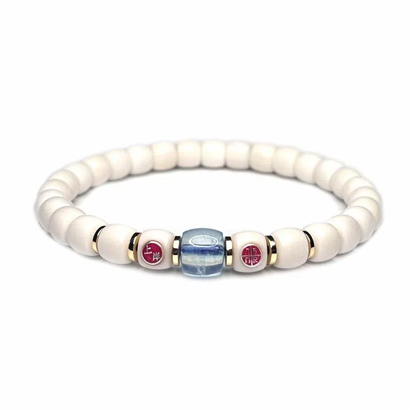 MOUNTAINS AND MANS 925