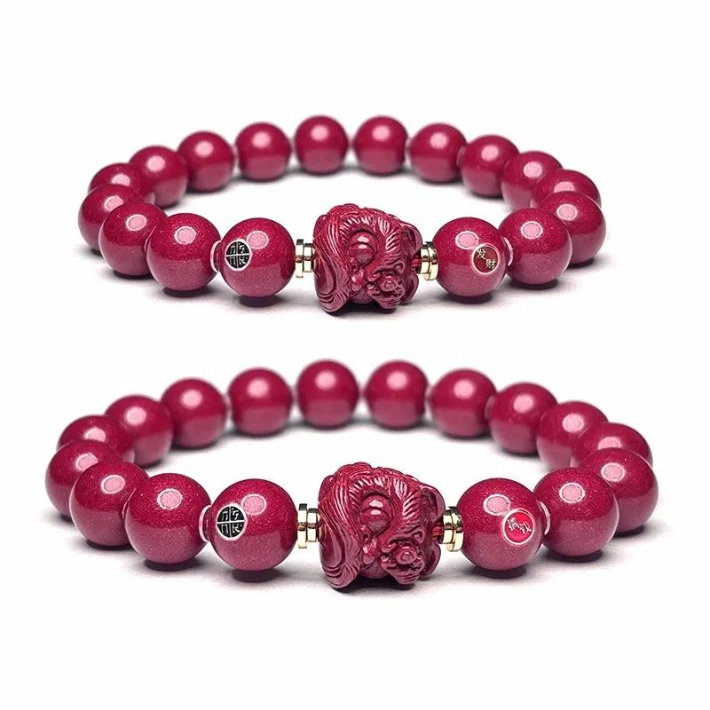 MOUNTAINS AND MANS 925