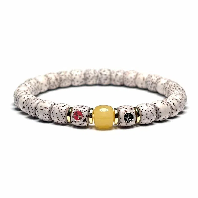 MOUNTAINS AND MANS 925