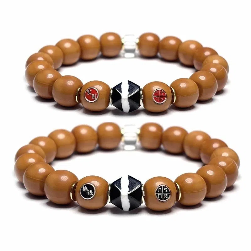 MOUNTAINS AND MANS 925