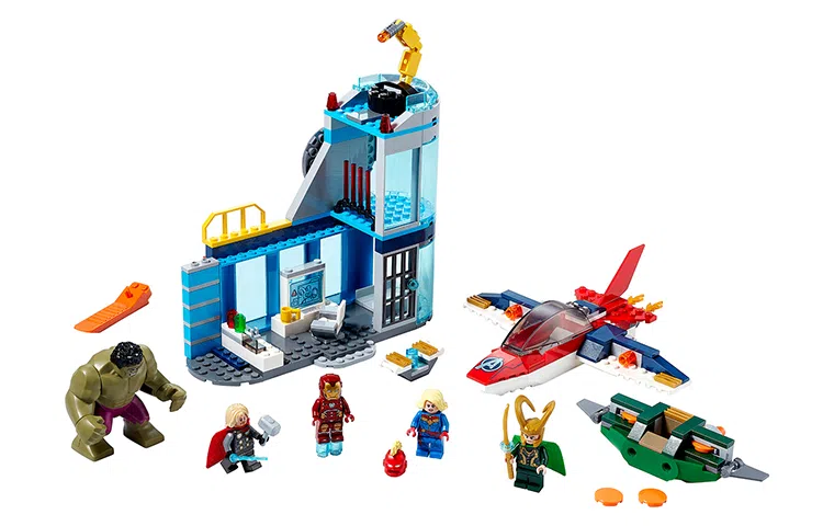 LEGO Marvel Avengers Loki's Fury 76152
