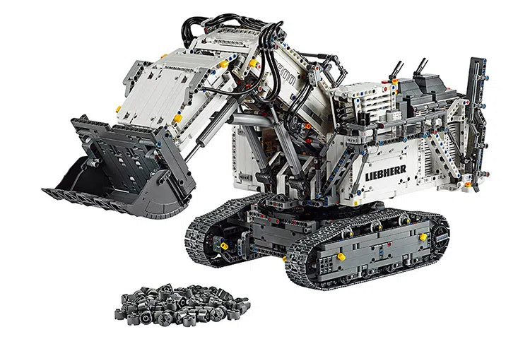 LEGO Technic Powered UP Liebherr R 9800 Excavator 42100