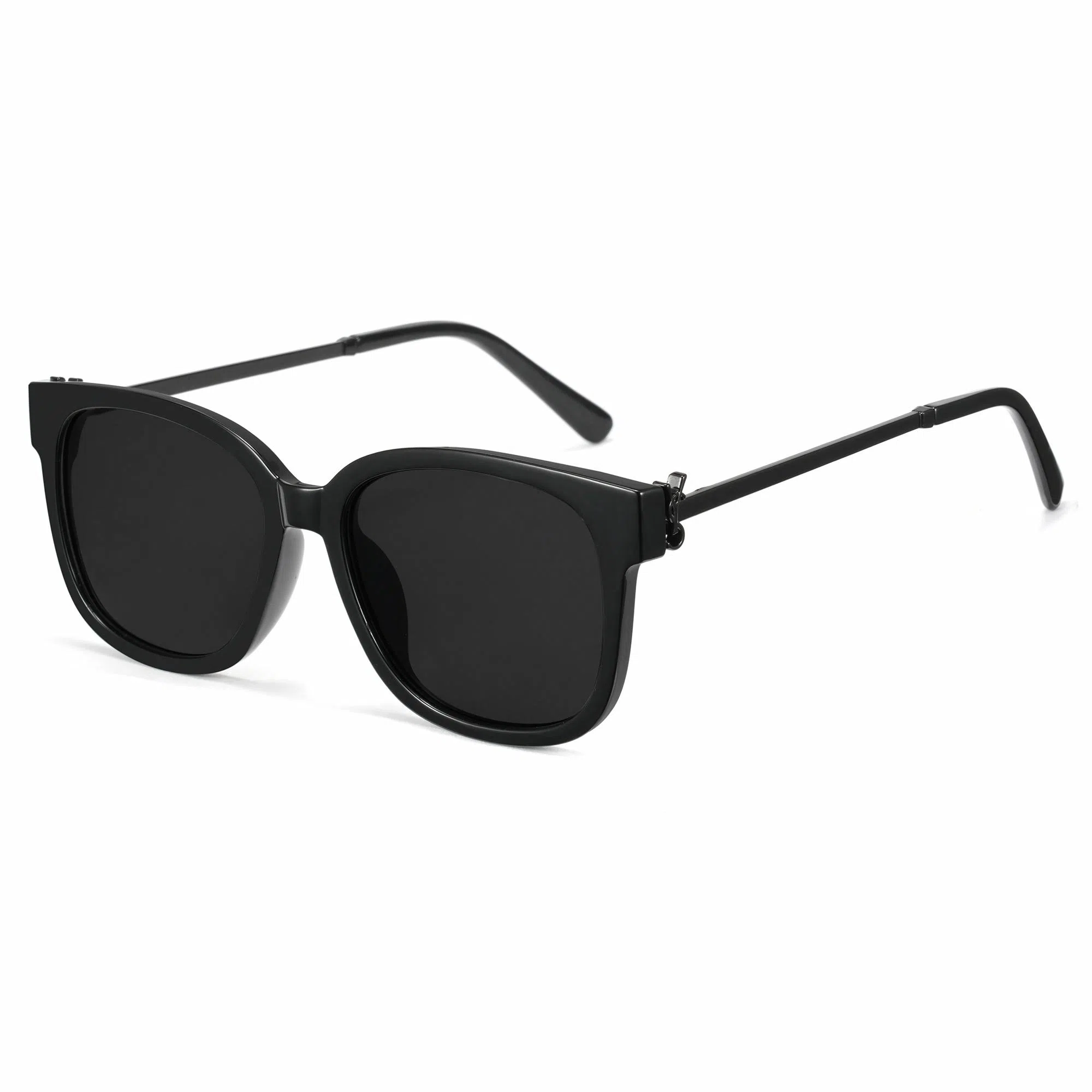 CYXUS TR90