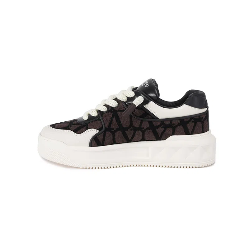 Valentino One Stud XL