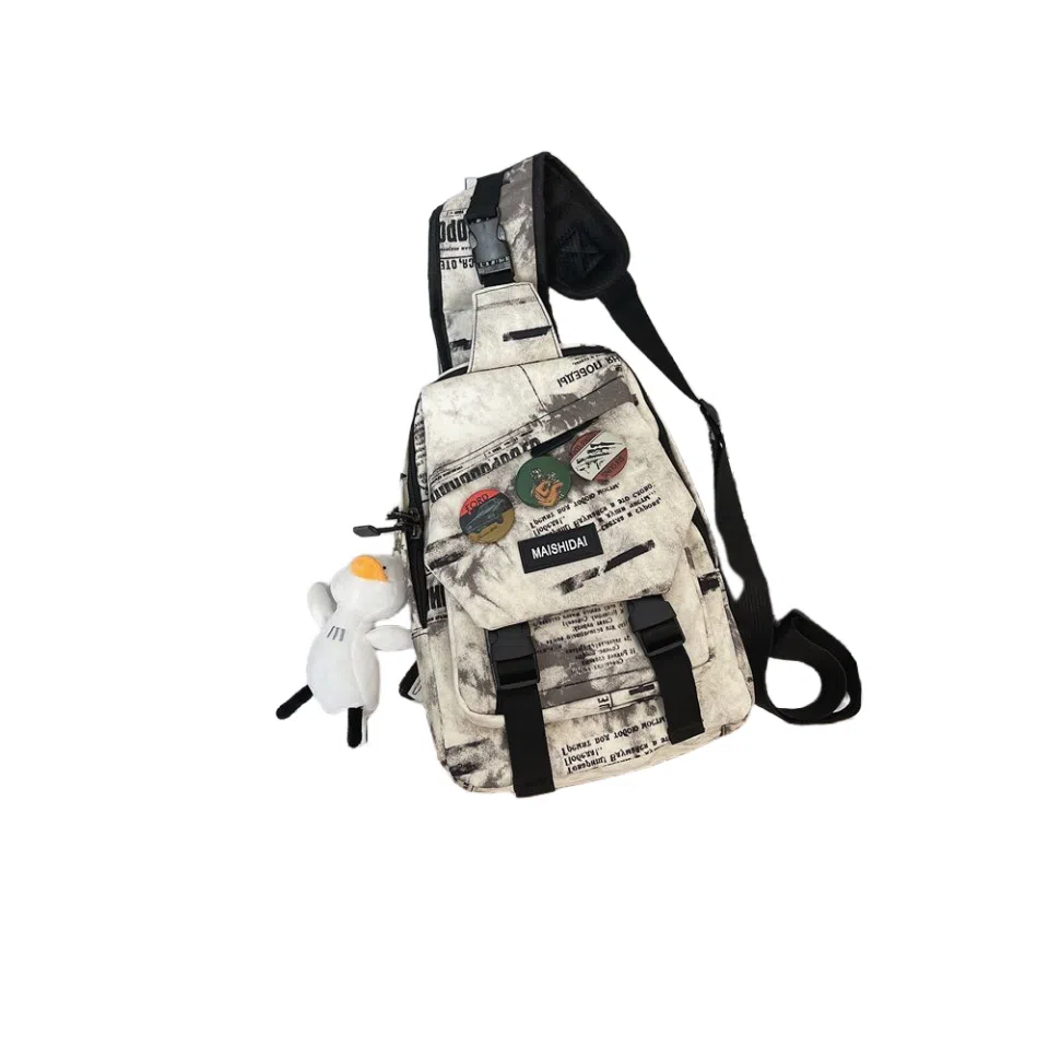 欧曼斐 单肩包日系休闲百搭潮流 尼龙 胸包 男女同款情侣款 多色