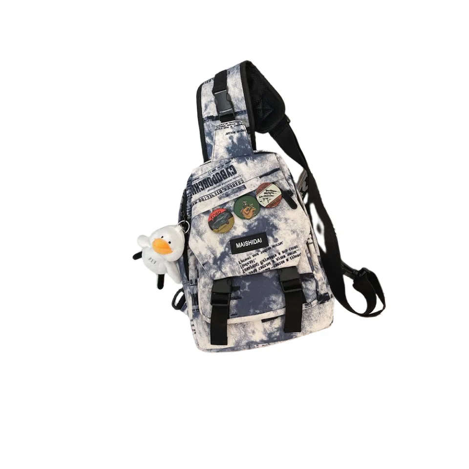 欧曼斐 单肩包日系休闲百搭潮流 尼龙 胸包 男女同款情侣款 多色