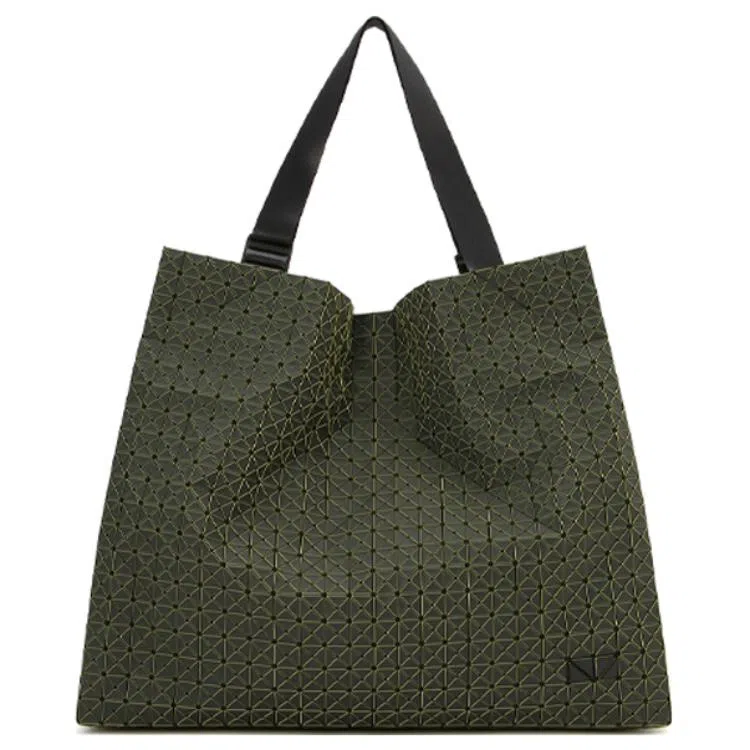 ISSEY MIYAKE Tote