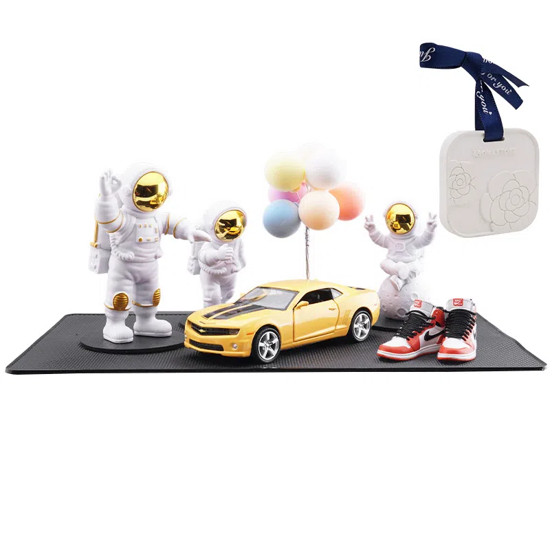 驰誉模型 科迈罗 中控 车内装饰品 汽车 车载香片 成品模型