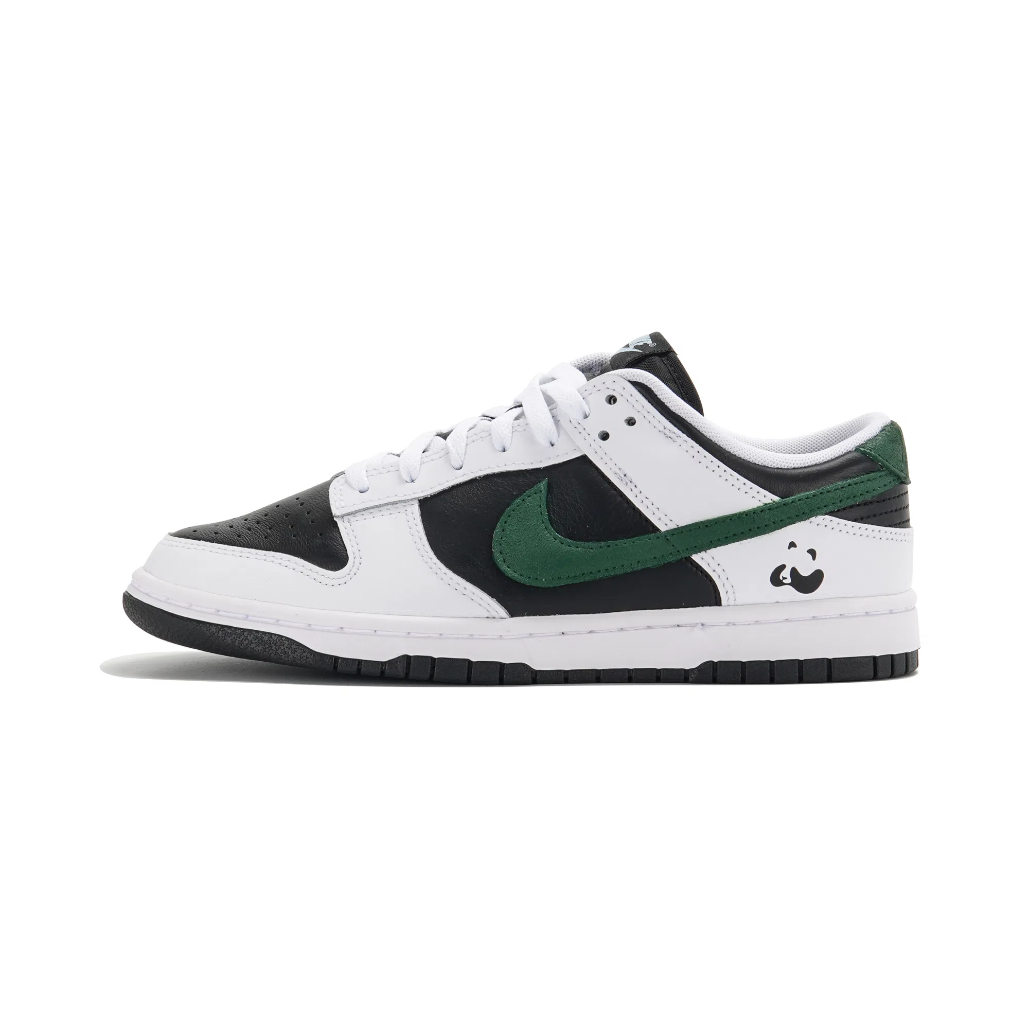 Nike Dunk Low REeverse Panda 2.0