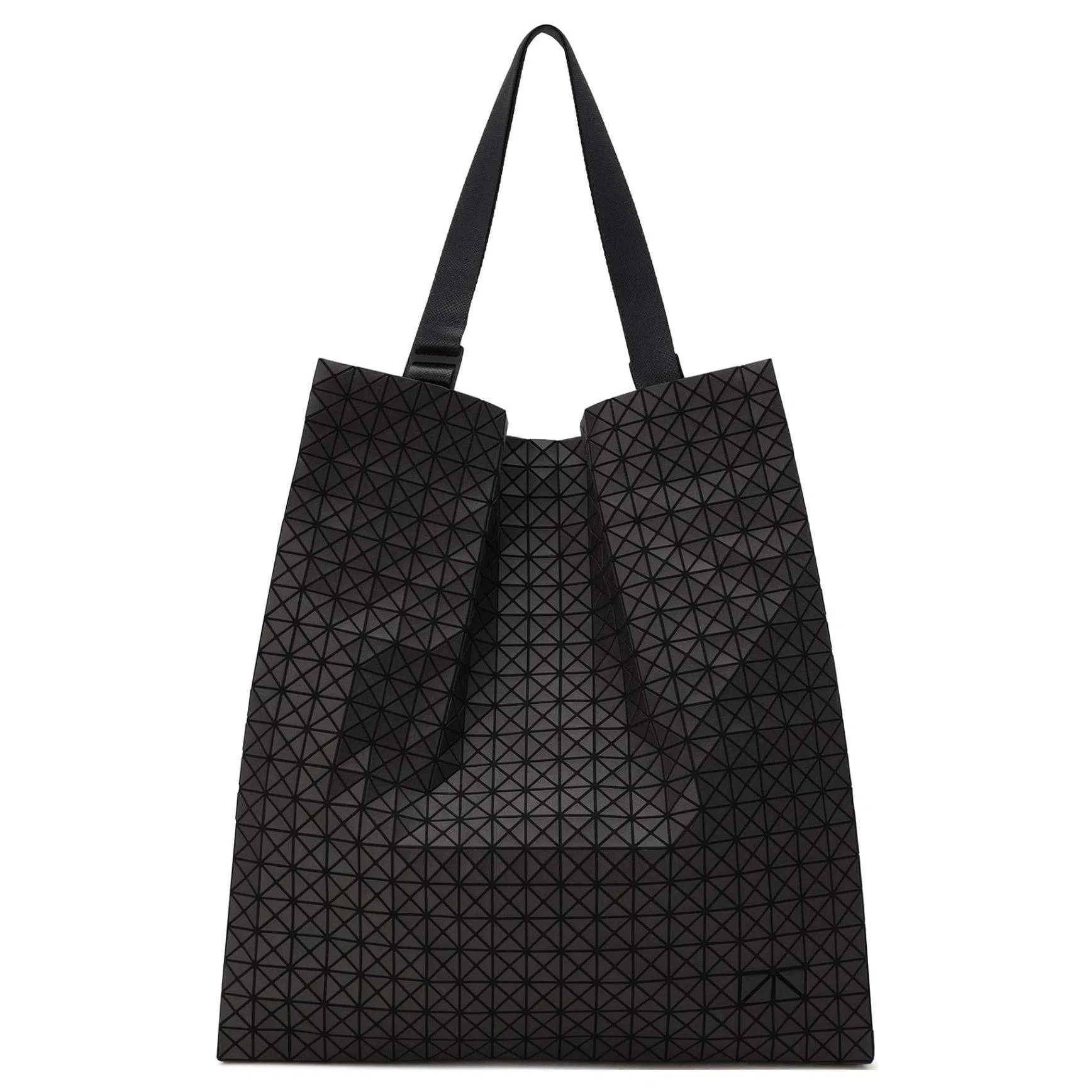 ISSEY MIYAKE Tote