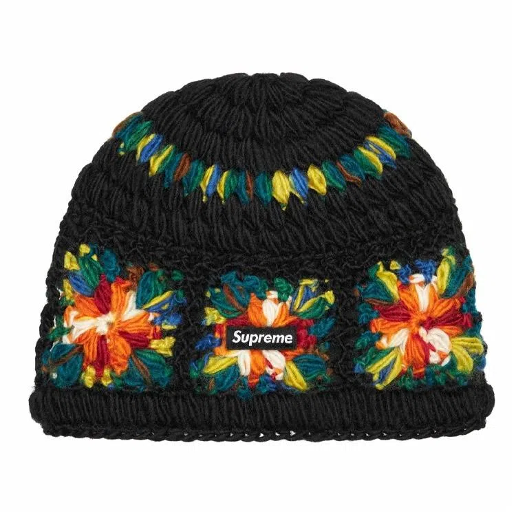 Supreme SS25 WEEK 1 Crochet Beanie
