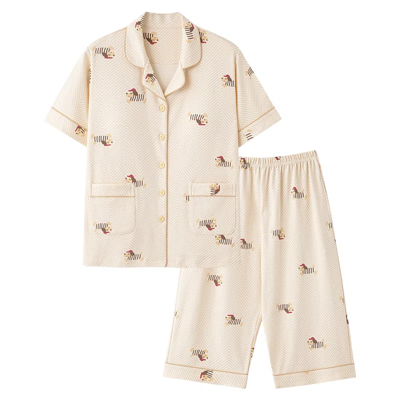 莫代尔 可外穿简约经典清新休闲薄款开衫翻领短袖七分裤带杯垫一体式防凸点家居服睡衣套装 女款 杏色