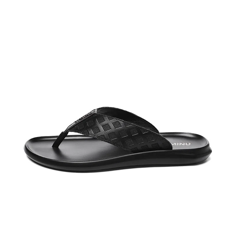 依米奴 高颜值 天花板 推荐 真皮年轻 时尚潮流 舒适柔软耐折 雅痞帅气 户外家居  橡胶底 图腾车缝线皮革拼接 防滑人字拖鞋 男款 黑色