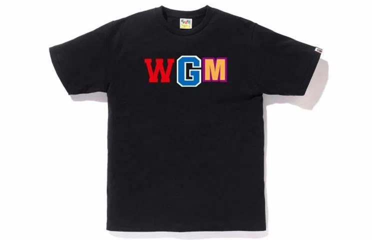 A BATHING APE Big Shark Tee