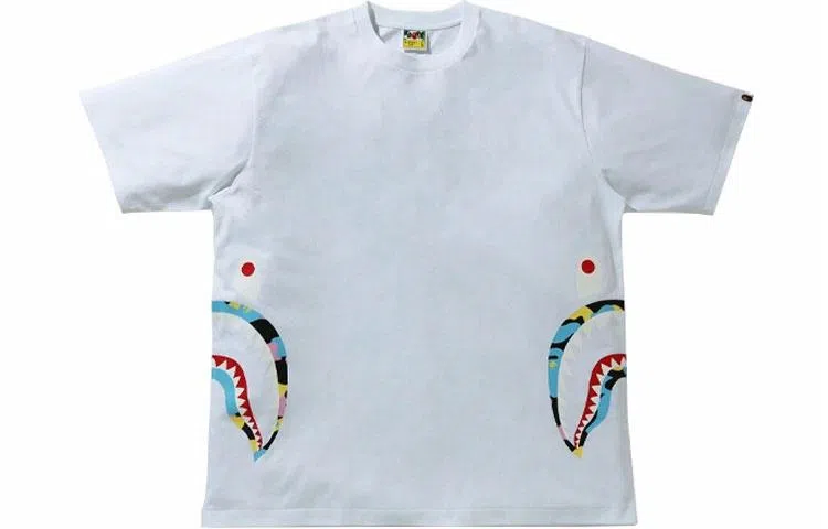 BAPE T