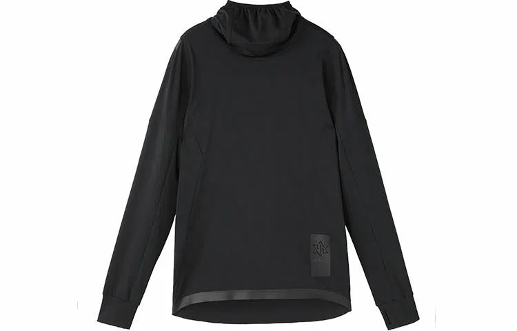 NORVINCY T