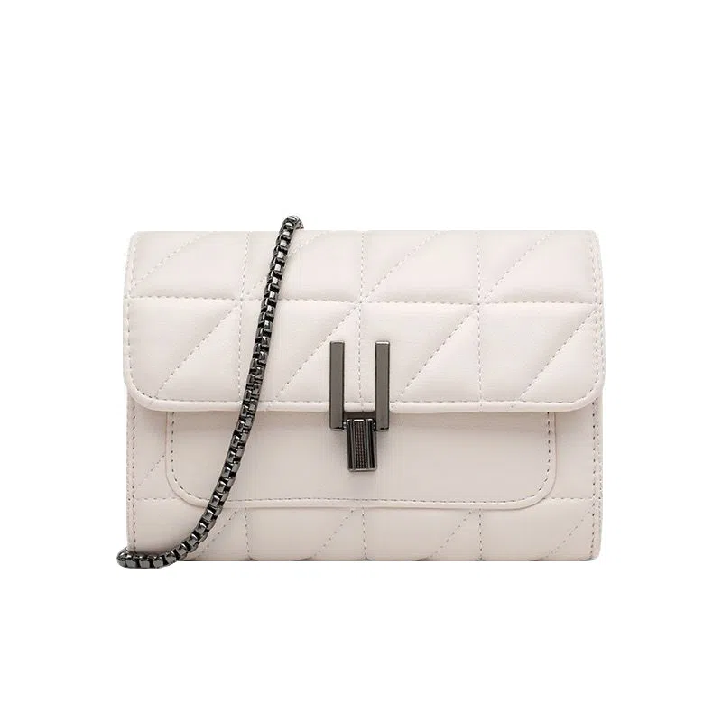 SEPTWOLVES Chain Crossbody Bag Black/White