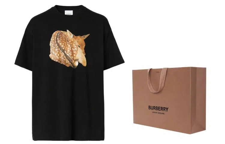 Burberry SS22 T 80563111