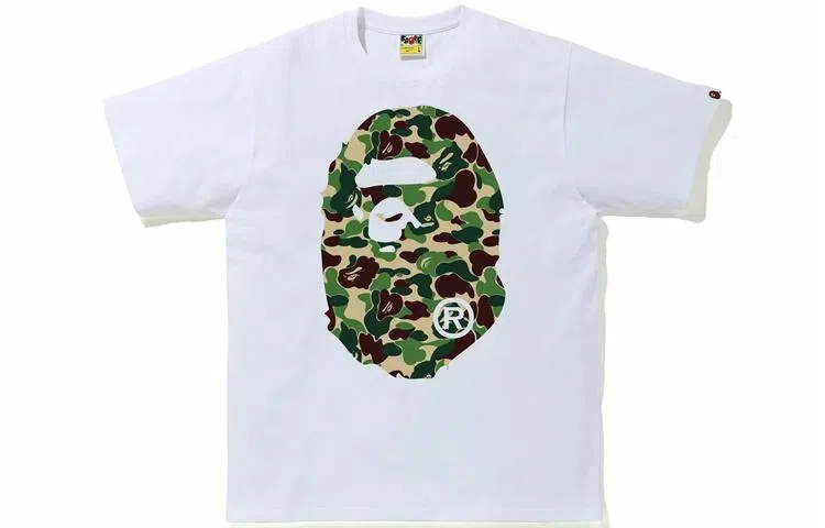 A BATHING APE T
