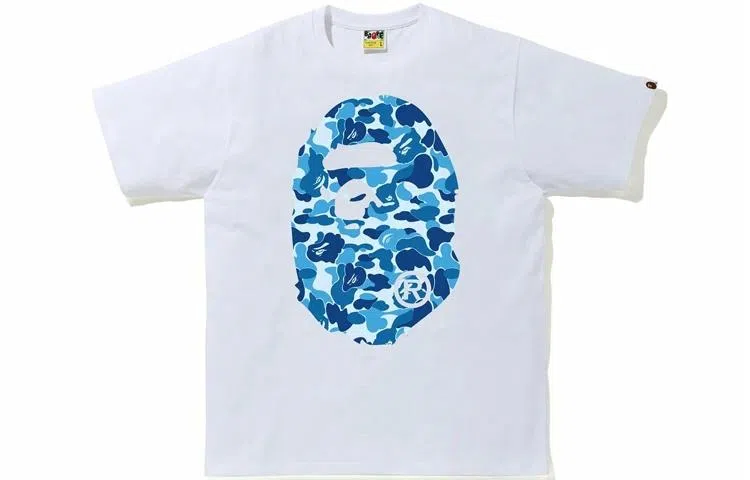 A BATHING APE T