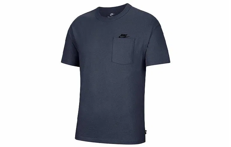 Nike Sportswear Essential LogoT