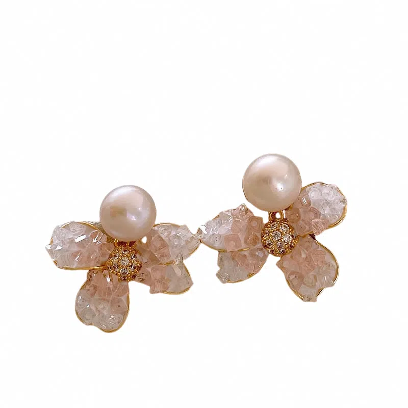 彤彤兔 水晶花朵珍珠小众设计感 合金 耳钉 女款