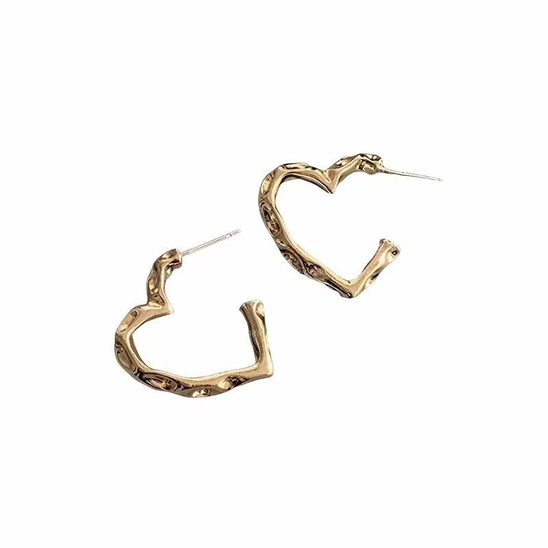 彤彤兔 小众设计感高级爱心 合金 耳环 女款