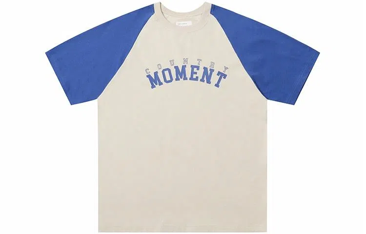 COUNTRY MOMENT T