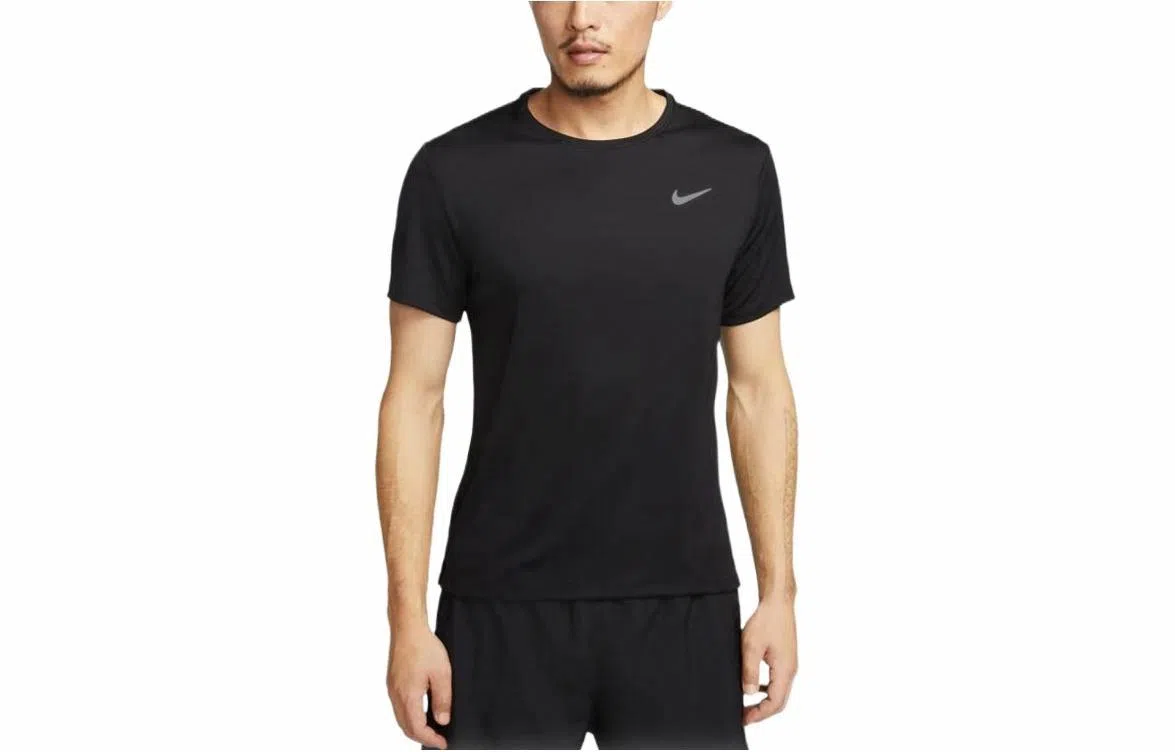 Nike Logo T-Shirt Black