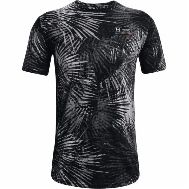 Under Armour T
