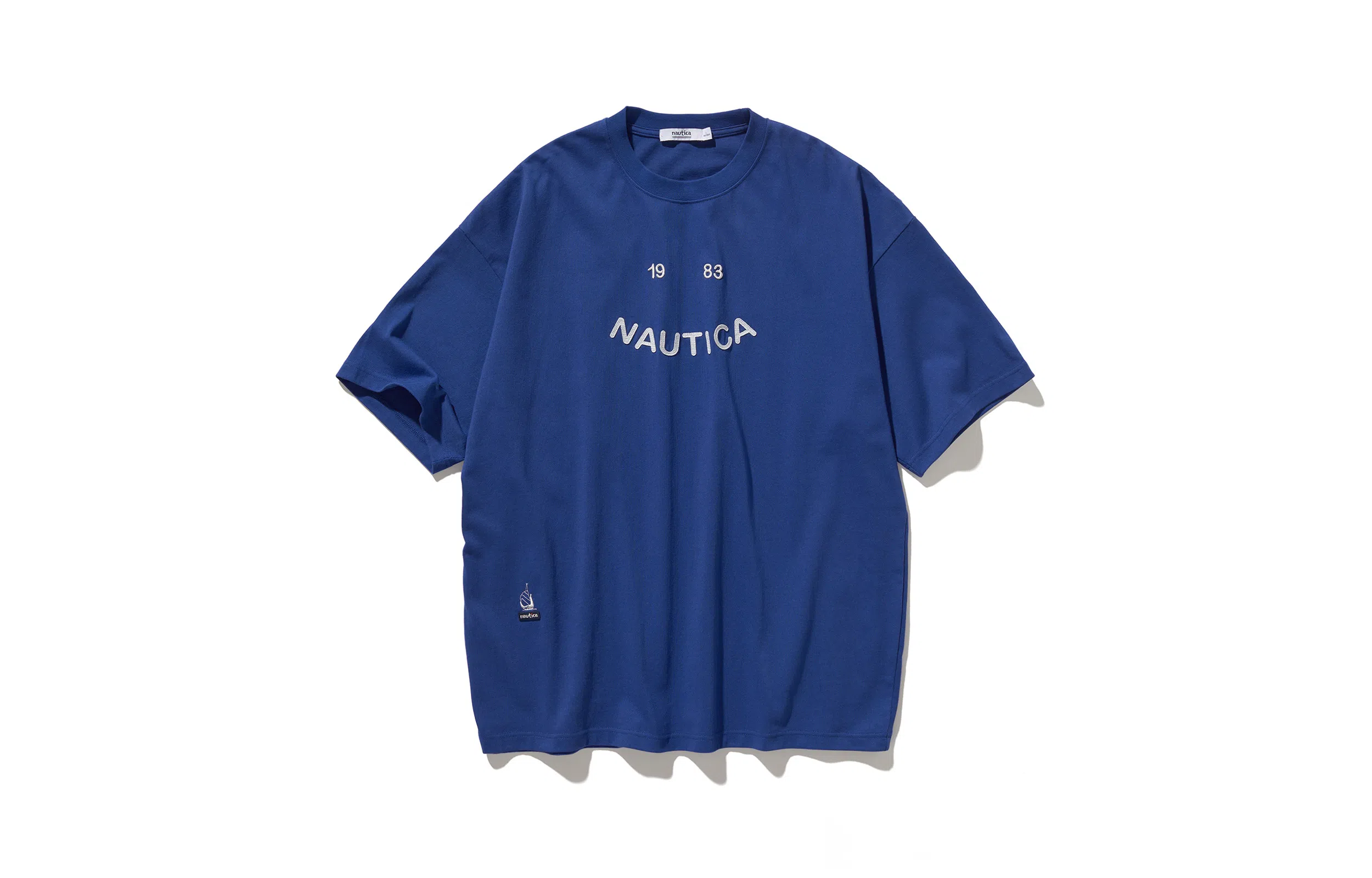 nautica white sail T