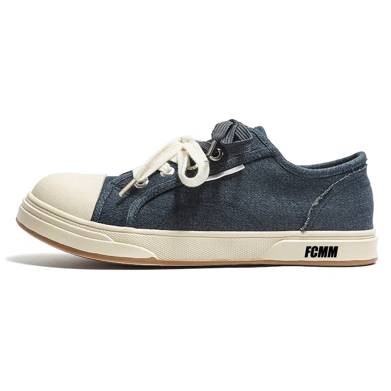 FCMM Canvas Sneakers
