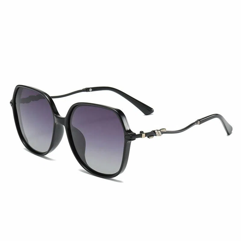 PRETTYALLUSION TR90