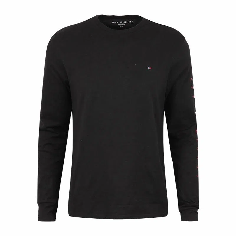Tommy Hilfiger T