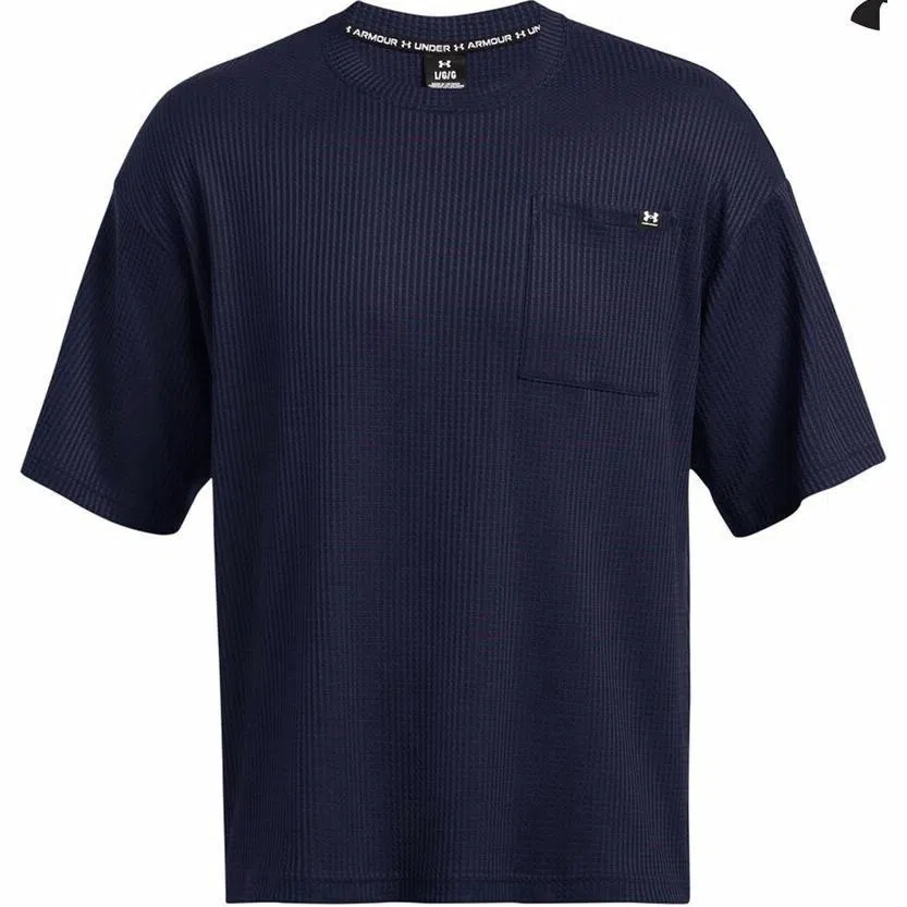 Under Armour T