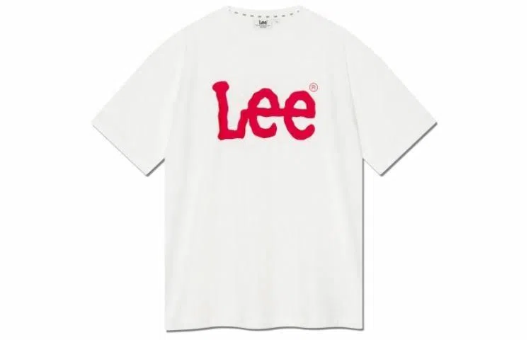 Lee T