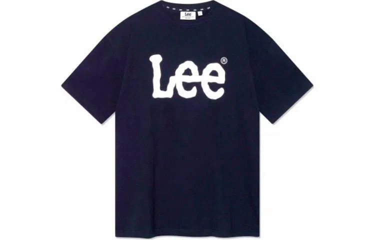 Lee T