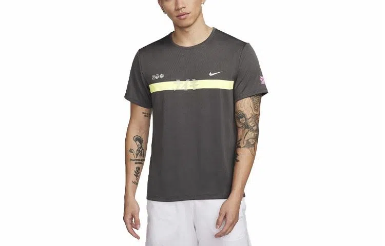 Nike Dri-Fit Miler LogoT