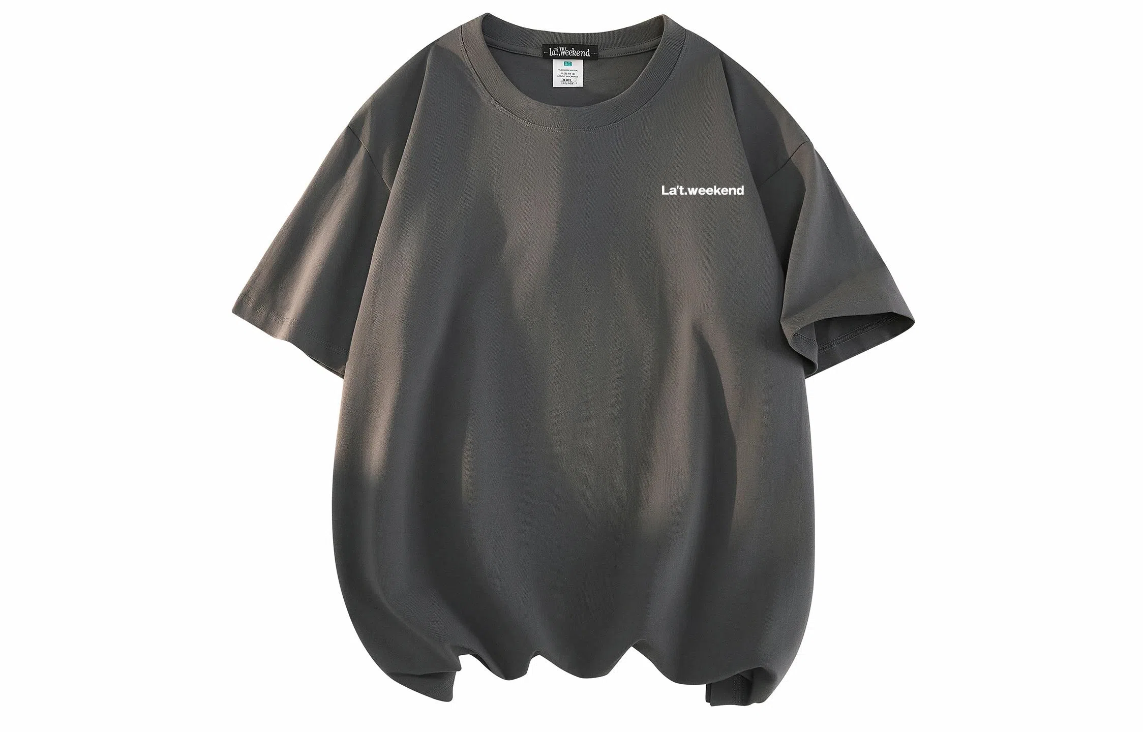 LA'T.WEEKEND LogoT
